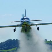 top dressing aeroplane